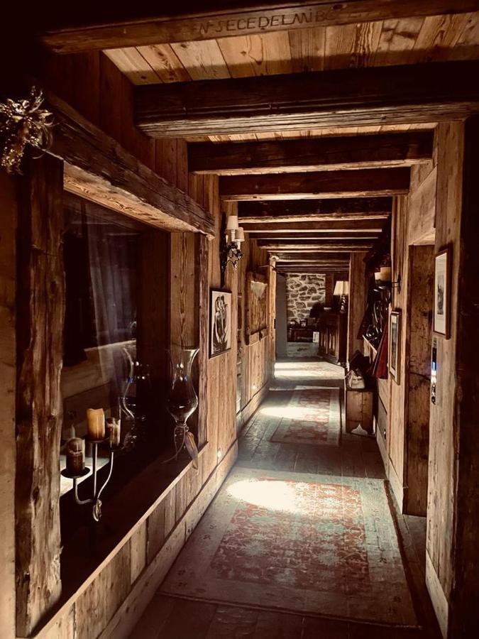 Relais Du Chateau Blanc La Thuile Exterior foto