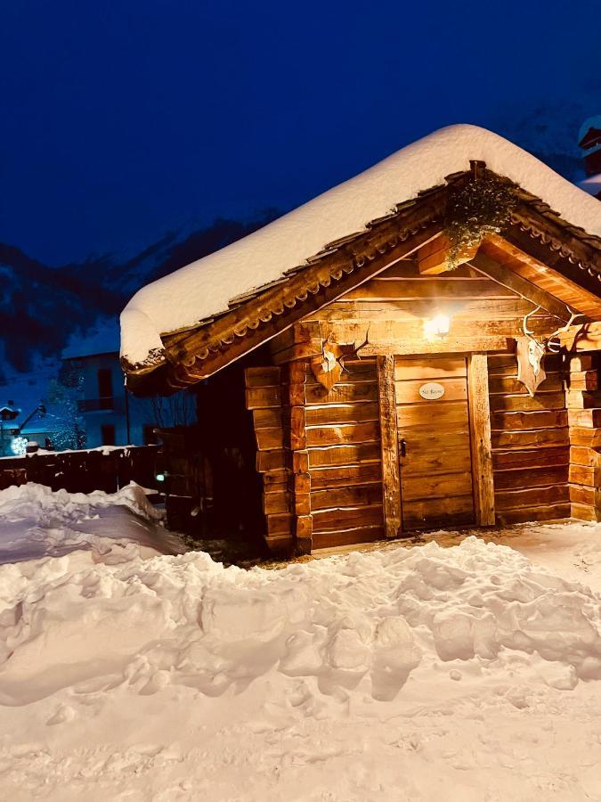 Relais Du Chateau Blanc La Thuile Exterior foto