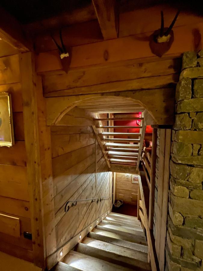 Relais Du Chateau Blanc La Thuile Exterior foto
